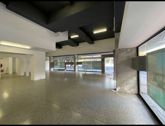215M² RETAIL FOR SALE IN CAPE TOWN CITY CENTRE